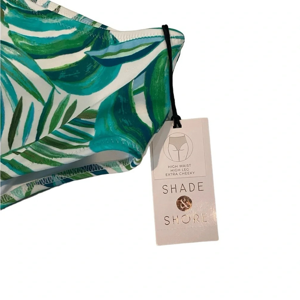 Share and shore swimsuit Brand new top 34DD - Picture 4 of 13